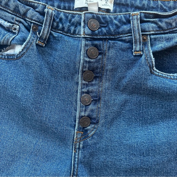 Abercrombie & Fitch Curve Love The Mom High Rise Jeans Raw Hem Size 28/6 - Picture 9 of 12